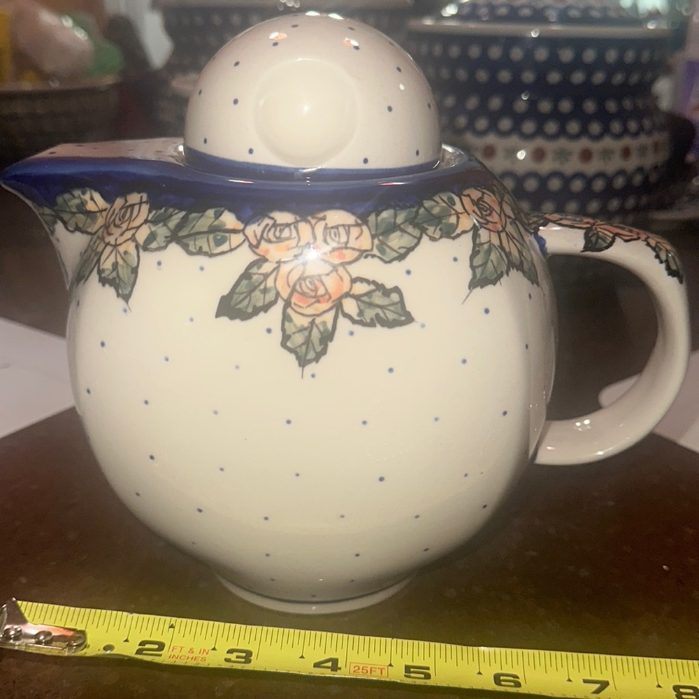 Beautiful large tea pot polish pottery